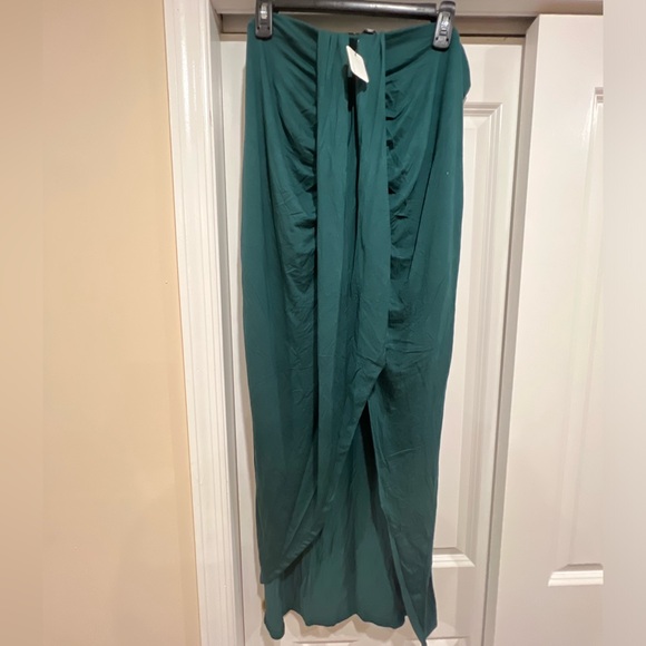 GREEN 2X Never Worn Fashion Nova 2 Piece Set - Picture 3 of 6